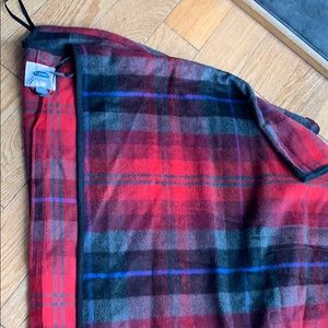Old navy poncho sweater